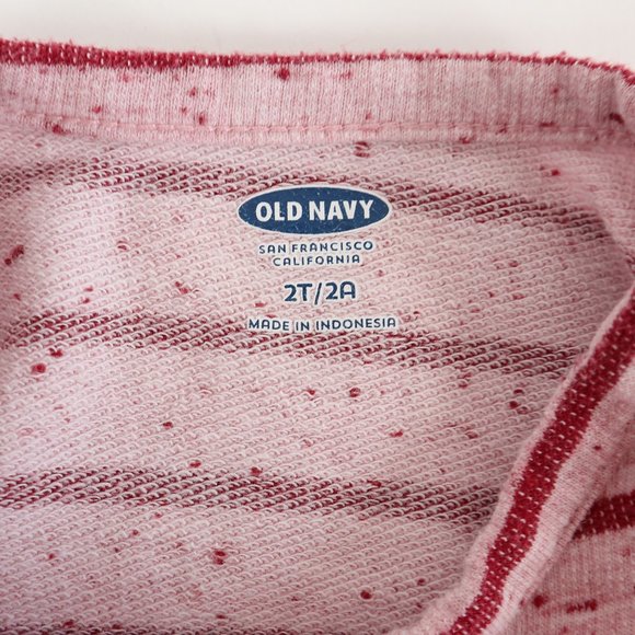 OLD NAVY tee, boy's size 2T - Picture 4 of 4